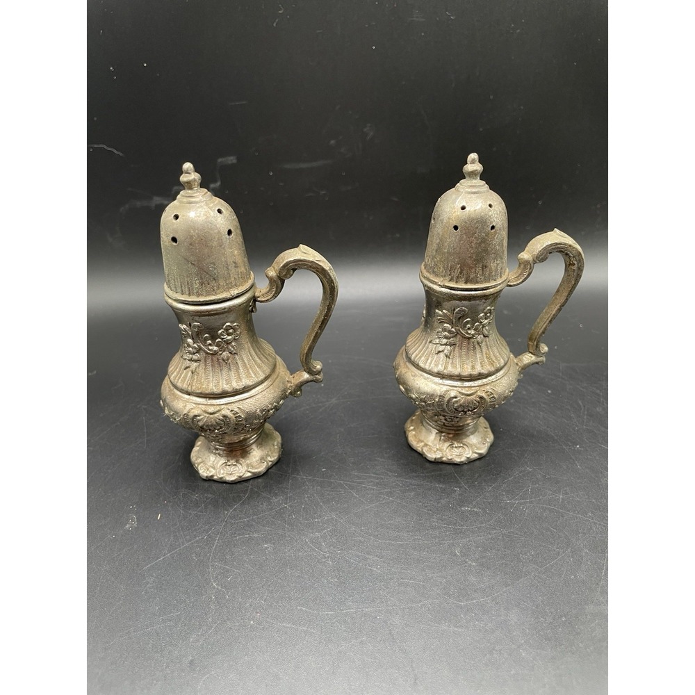 Vintage Japan Holiday Imports Handled Salt & Pepper Shakers Tarnish Protected